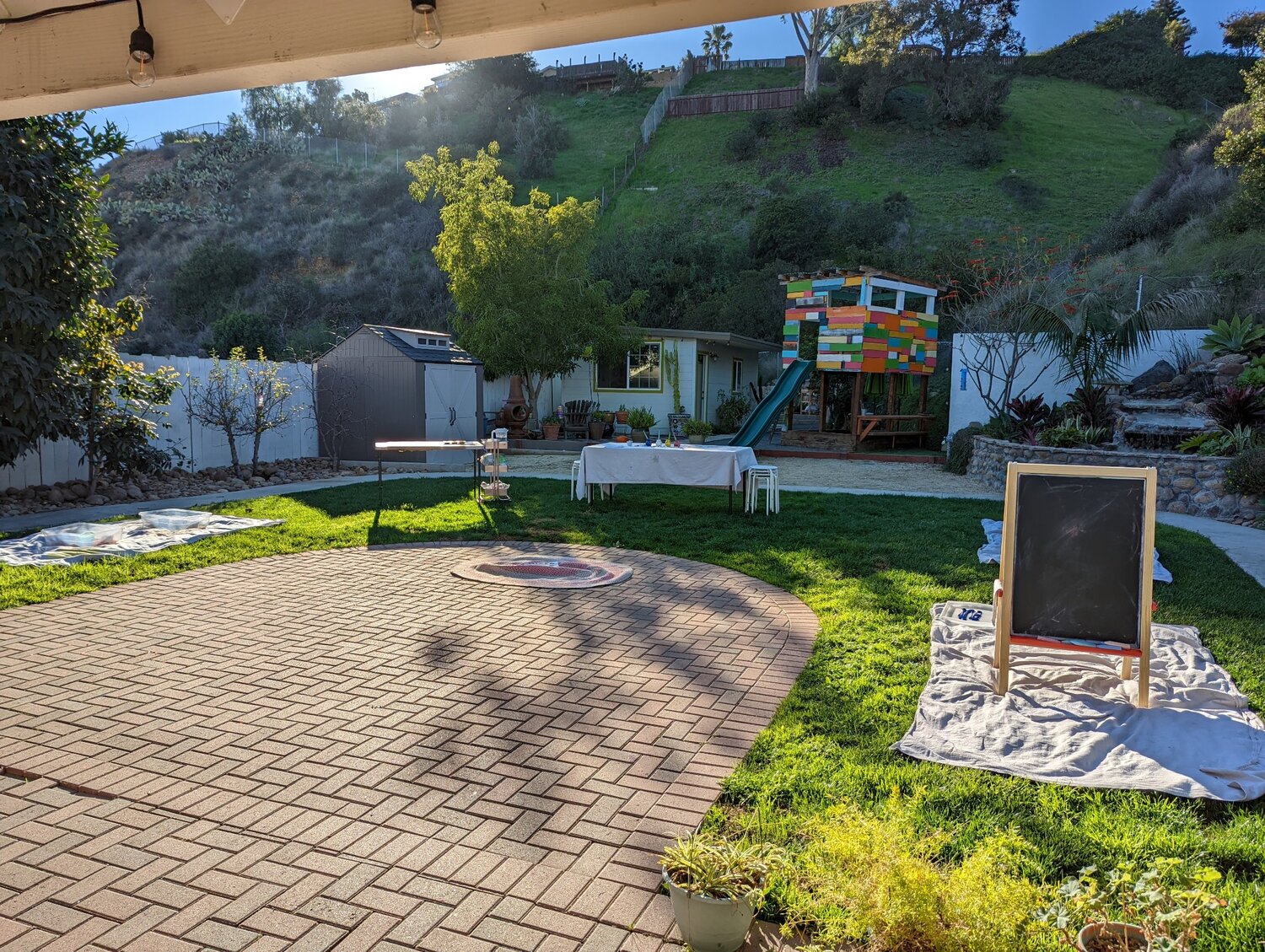 The outdoor backyard art studio space at Pachis in Linda Vista, San Diego